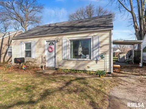 Other - 2277 E Converse Ave, Grandview, IL 62702 photo 1 of 9