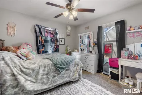 Bedroom - 2277 E Converse Ave, Grandview, IL 62702 photo 4 of 6