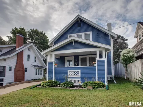 2108 Hampshire St, Quincy, IL 62301