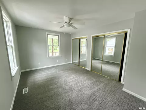 Bedroom - 2015 N 19th St, Springfield, IL 62702 photo 1 of 5