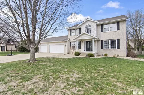 4521 Barrington Dr, Springfield, IL 62711