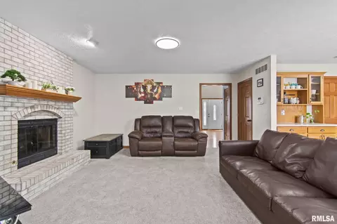 4521 Barrington Dr, Springfield, IL 62711 photo 10