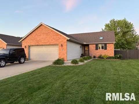 2806 Haggard Dr, Springfield, IL 62711