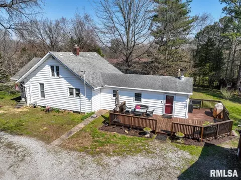 11177 Stotlar Rd, Johnston City, IL 62951