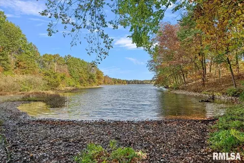 View/Area - 28360 Quarton Rd, Palmyra, IL 62674 photo 1 of 4
