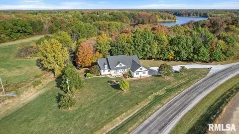View/Area - 28360 Quarton Rd, Palmyra, IL 62674 photo 2 of 4