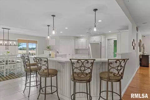 Kitchen - 28360 Quarton Rd, Palmyra, IL 62674 photo 2 of 5