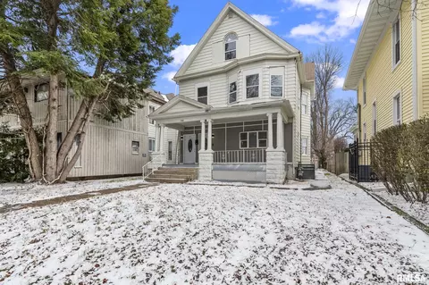 910 S 2nd St, Springfield, IL 62704