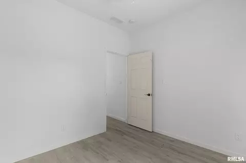 Bedroom - 910 S 2nd St, Springfield, IL 62704 photo 5 of 6