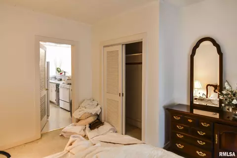 Bedroom - 1109 Osburn Ave, Springfield, IL 62702 photo 3 of 4