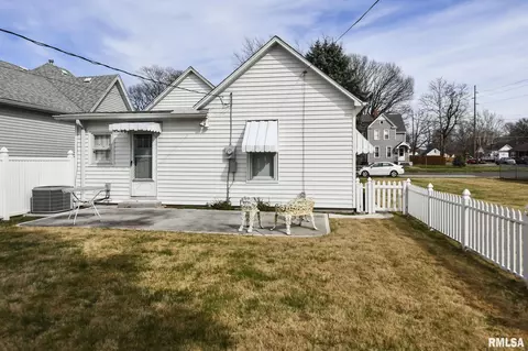 Other - 1109 Osburn Ave, Springfield, IL 62702 photo 7 of 10