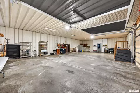 Other - 337 W Chestnut St, Oneida, IL 61467 photo 16 of 19