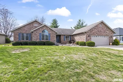 Exterior - 3924 Old Mill Ln, Springfield, IL 62711 photo 3 of 8