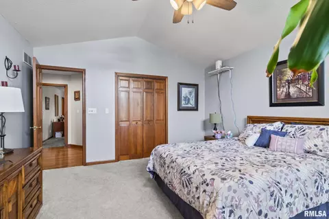Bedroom - 3924 Old Mill Ln, Springfield, IL 62711 photo 8 of 9