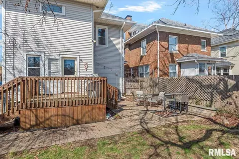 Exterior - 624 W Vine St, Springfield, IL 62704 photo 6 of 6