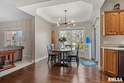Dining - 2612 Dickens Dr, Springfield, IL 62711 photo 4 of 4