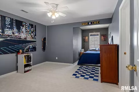 Bedroom - 2612 Dickens Dr, Springfield, IL 62711 photo 6 of 9