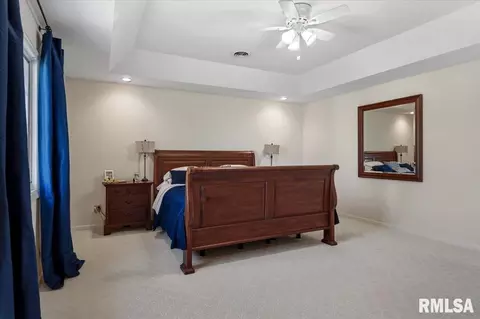 Bedroom - 2612 Dickens Dr, Springfield, IL 62711 photo 2 of 9