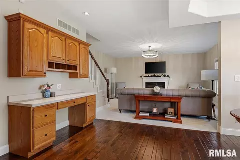 Other - 2612 Dickens Dr, Springfield, IL 62711 photo 4 of 15