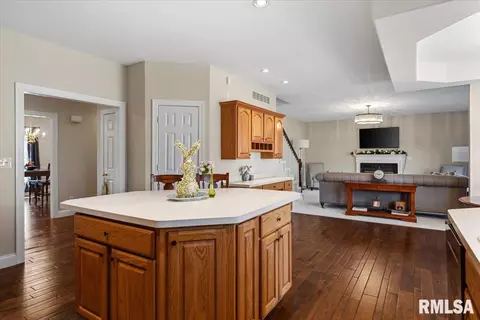 Kitchen - 2612 Dickens Dr, Springfield, IL 62711 photo 3 of 5