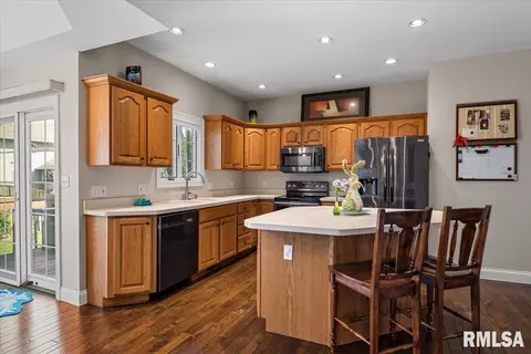 Kitchen - 2612 Dickens Dr, Springfield, IL 62711 photo 5 of 5