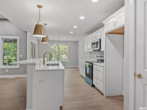 Kitchen - 1701 Ambleside Dr, Springfield, IL 62711 photo 1 of 3