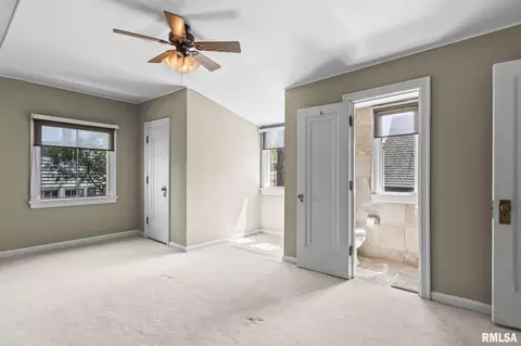Bedroom - 1050 Williams Blvd, Springfield, IL 62704 photo 5 of 15
