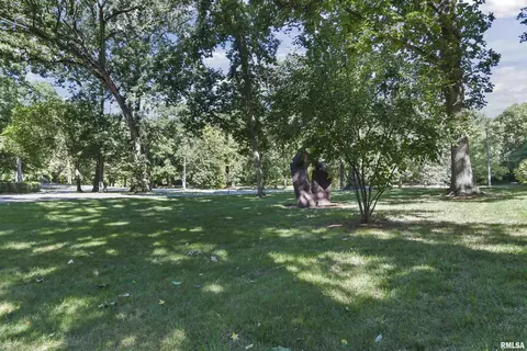 Exterior - 1050 Williams Blvd, Springfield, IL 62704 photo 12 of 13