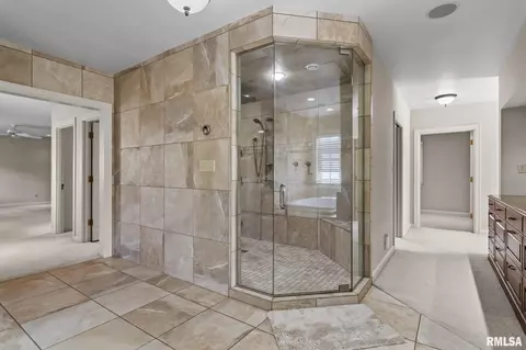 Bath - 1050 Williams Blvd, Springfield, IL 62704 photo 5 of 11