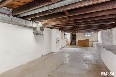 Other - 534 W Vine St, Springfield, IL 62704 photo 10 of 11