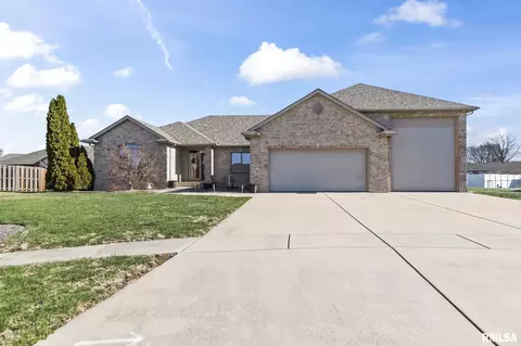 2104 Dubsdread Dr, Springfield, IL 62711 photo 54