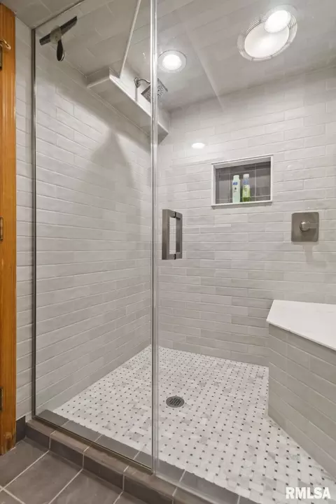 180 E Hazel Dell Ln, Springfield, IL 62712 photo 37