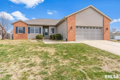 416 Fox Glove Crst, Chatham, IL 62629