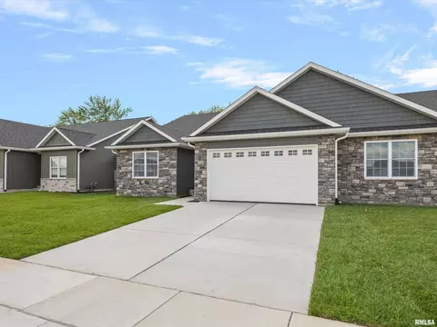 Exterior - 1703 Ambleside Dr, Springfield, IL 62711 photo 3 of 7