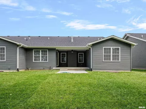 Exterior - 1703 Ambleside Dr, Springfield, IL 62711 photo 6 of 7