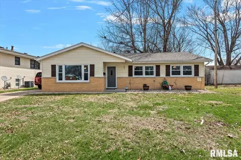 108 Glen Aire Dr, Springfield, IL 62703
