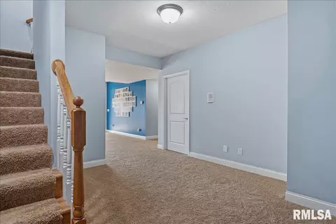 Entry Way - 2505 Centennial Dr, Springfield, IL 62711 photo 5 of 6