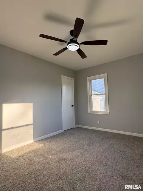 Bedroom - 3100 S 5th St, Springfield, IL 62703 photo 2 of 8