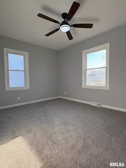 Bedroom - 3100 S 5th St, Springfield, IL 62703 photo 1 of 8