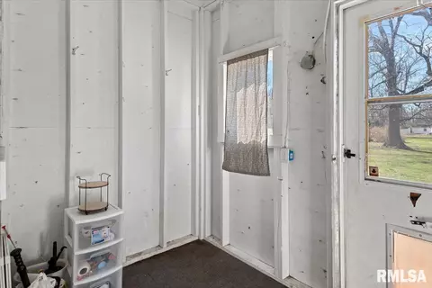 Other - 2817 S Park Ave, Springfield, IL 62704 photo 3 of 8