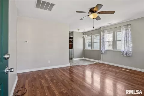 Living - 2352 E Keys Ave, Springfield, IL 62702 photo 1 of 3