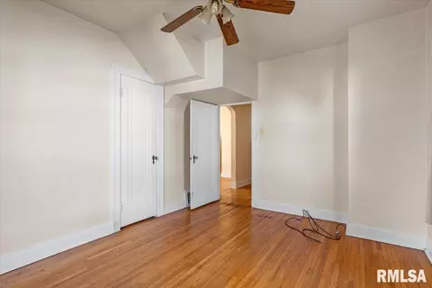 Bedroom - 2340 S 7th St, Springfield, IL 62703 photo 1 of 9