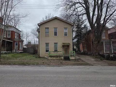 622 Spring St, Quincy, IL 62301