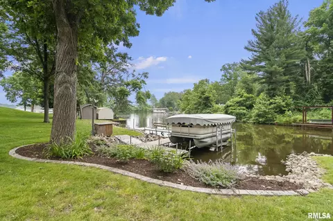 Exterior - 10 The Elms Ln, Springfield, IL 62712 photo 9 of 9