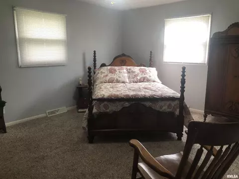 Bedroom - 5306 S 2nd St, Springfield, IL 62703 photo 1 of 6