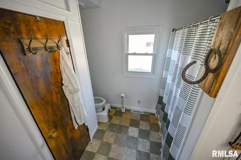Bath - 2552 E 543rd Ln, Ursa, IL 62376 photo 2 of 2