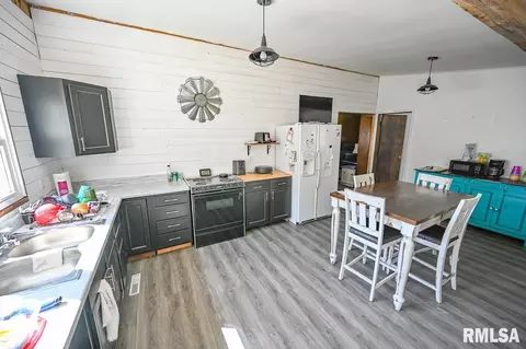 Kitchen - 2552 E 543rd Ln, Ursa, IL 62376 photo 2 of 2