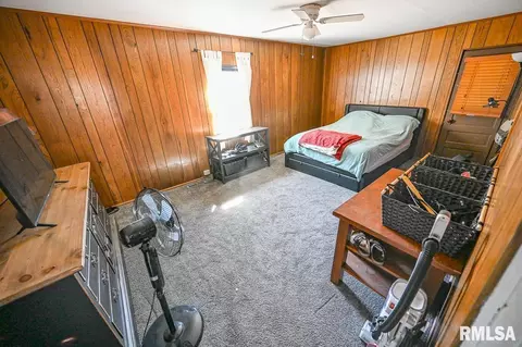 Bedroom - 2552 E 543rd Ln, Ursa, IL 62376 photo 2 of 3