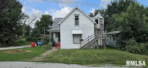 1613 N 6th St, Quincy, IL 62301