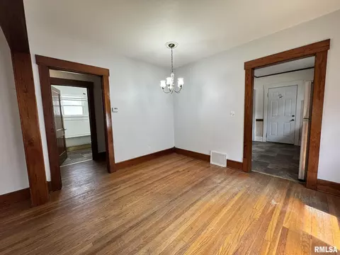 Other - 2408 Yale Blvd, Springfield, IL 62703 photo 4 of 6